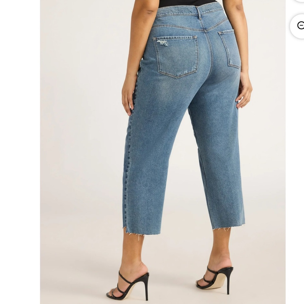 Sofia Jeans Lift and Sculpt Crop Slim Straight Super High Rise Jeans - Picture 3 of 9